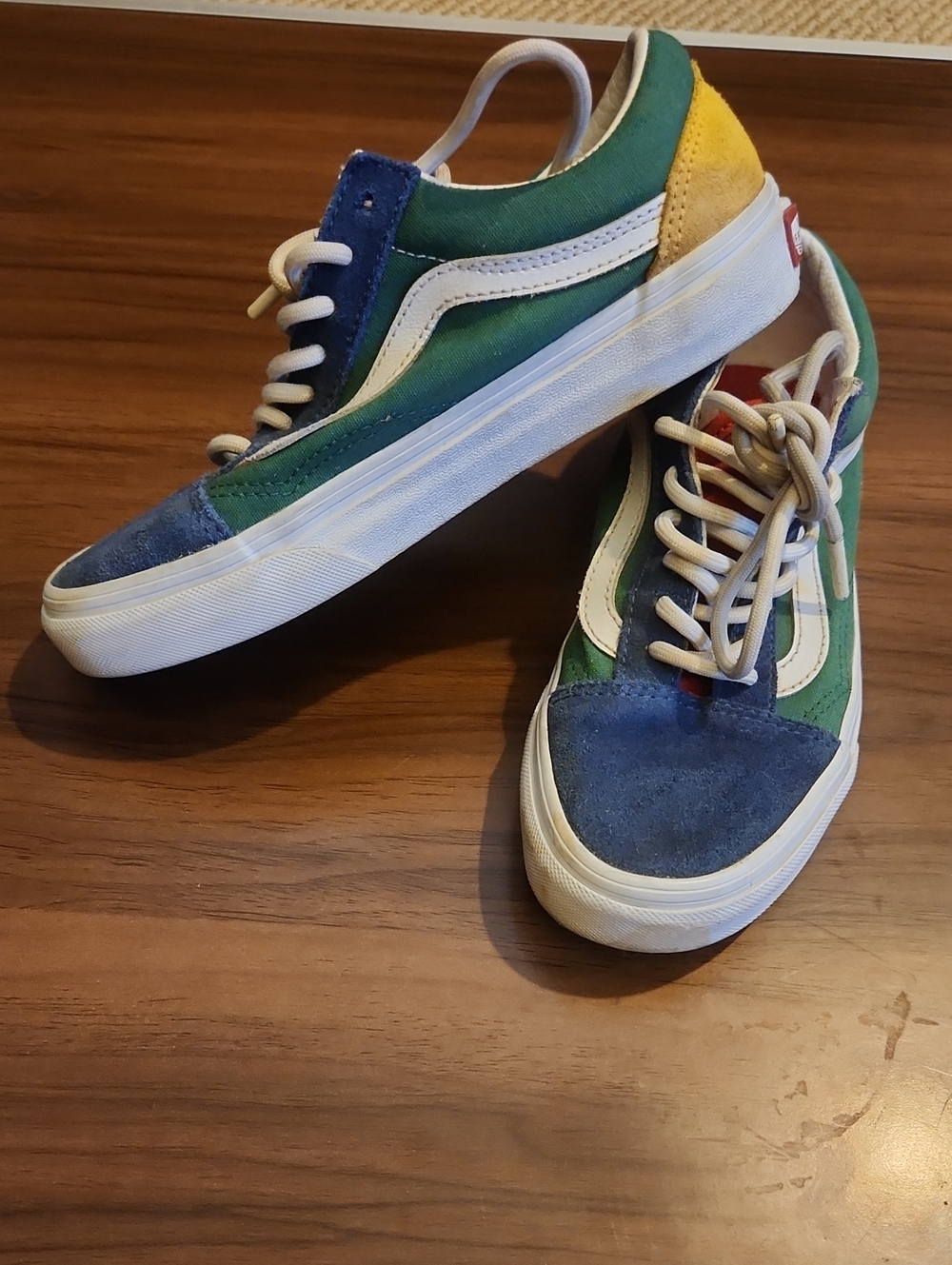 Vans Green and Blue Low-Top Lace-Up Sneakers US Women Size 5.0